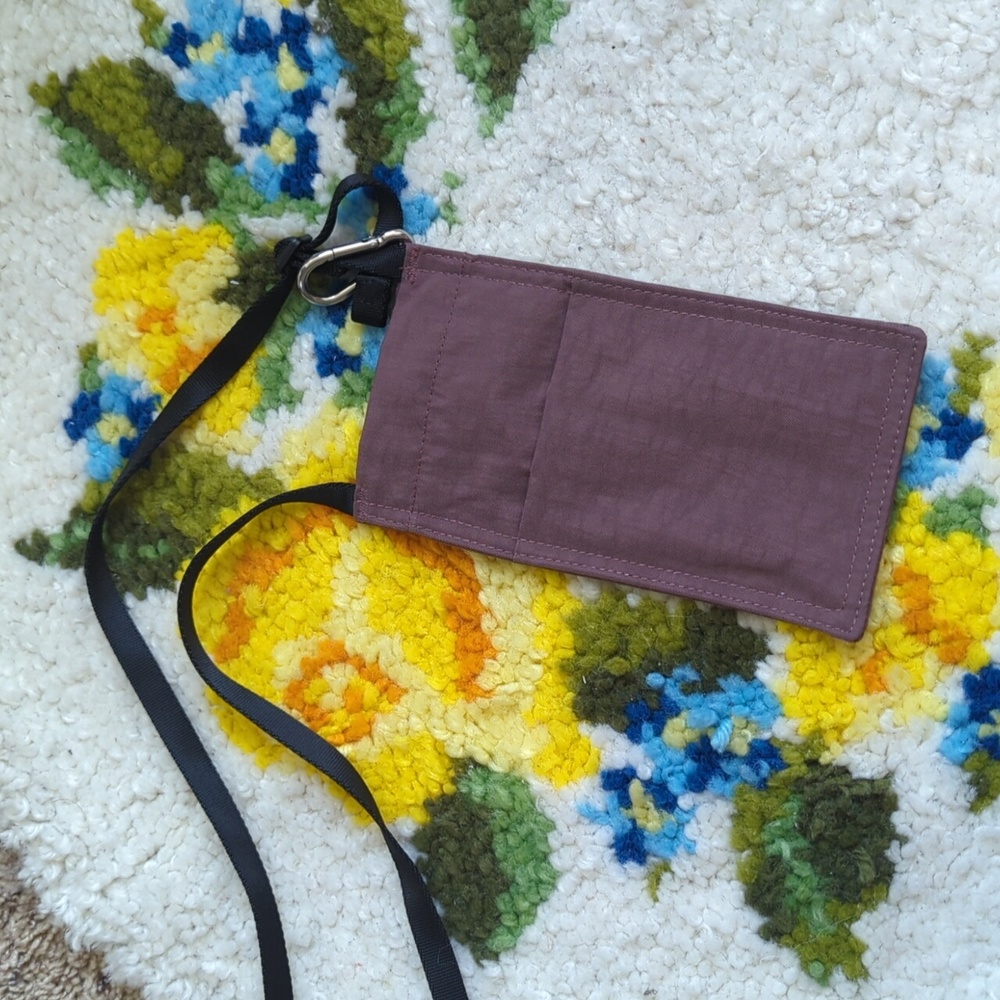 BAGGU Phone Sling Crossbody Bag Pouch Buckle Adjustable